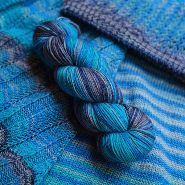 Urth Yarns Uneek Fingering 3031