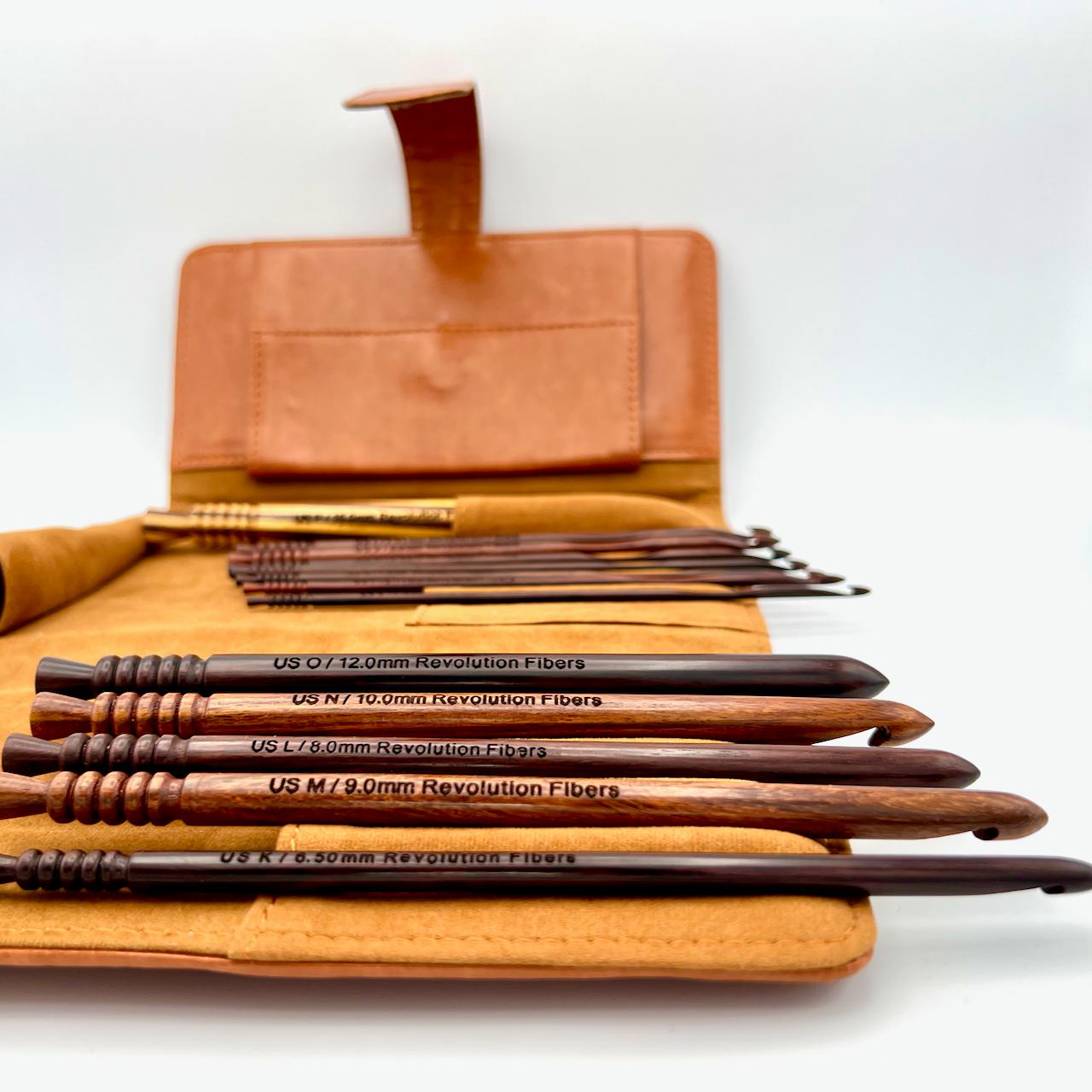 Wood Carving International-Rosewood Set of 13 Crochet Hooks,Wooden Crochet  Hooks Set for Knitting and Crocheting,Length: 6.5 Inches,Hook Size from 4