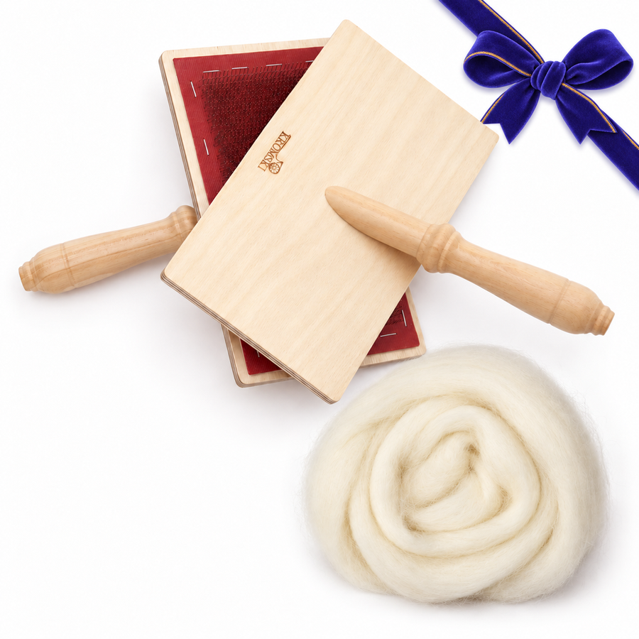 Hand Carder Bundle | Kromski Hand Carder 72 TPI Plus 8oz Natural Corriedale Wool Roving-Hand Carder-Revolution Fibers-Unfinished-Revolution Fibers