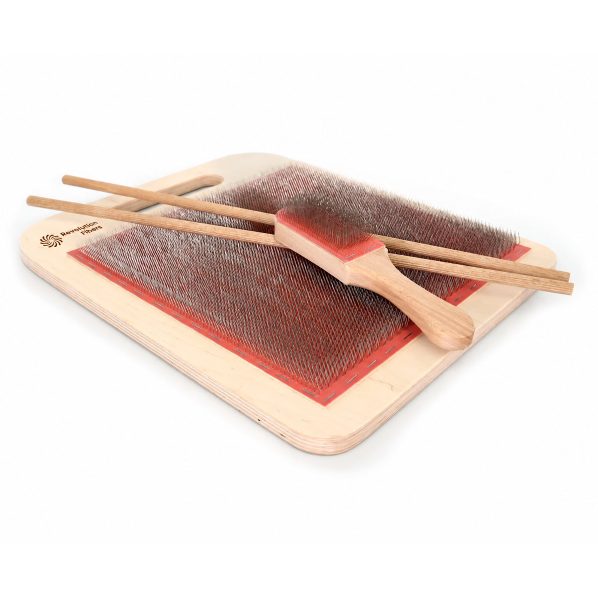 Revolution Fibers 108 TPI Blending Board with included blending brush and two wooden rolag rollers.