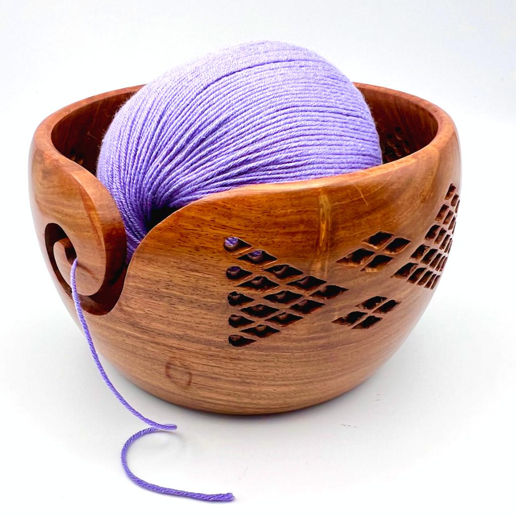 Ravel Large Wooden Yarn Bowl Gift Set for Knitting Crochet with Two Different Size Hooks (1 x H-8 5mm, 1 x J-10 6mm), 7x4 Inches Handcrafted Rosewood