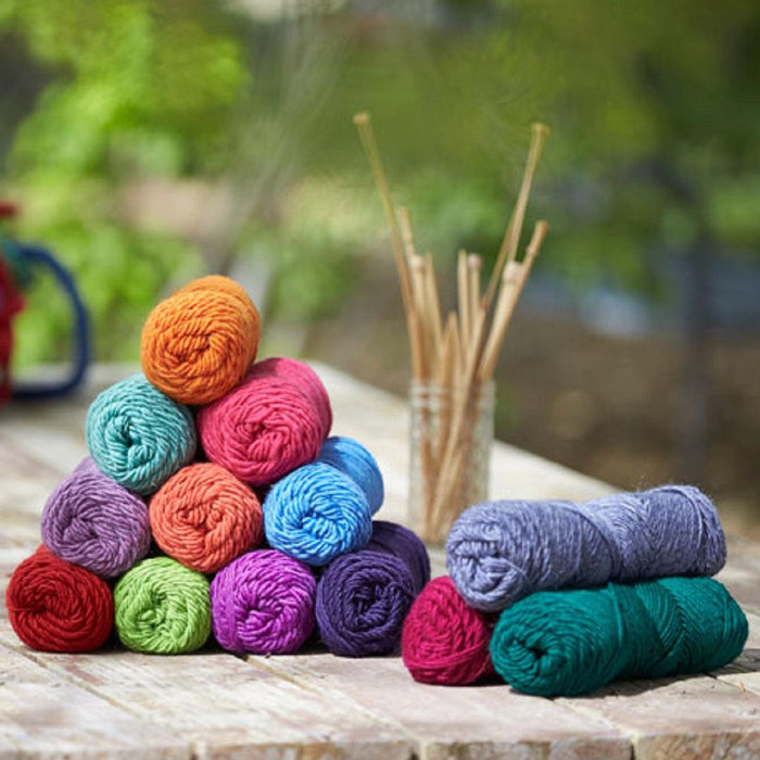 Lamb's Pride Worsted Weight Yarn | 190 Yards | 85% Wool 15% Mohair Blend-Yarn-Brown Sheep Yarn-Heather Charcoal - M04-Revolution Fibers