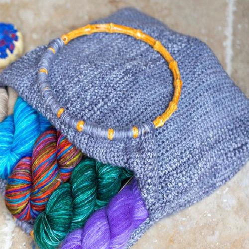 Crochet Handbag Pattern - Monokrom Worsted-Knitting Patterns-Urth Yarns-Revolution Fibers